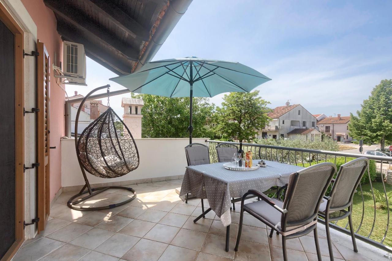 רוביני Apartments Palm View מראה חיצוני תמונה