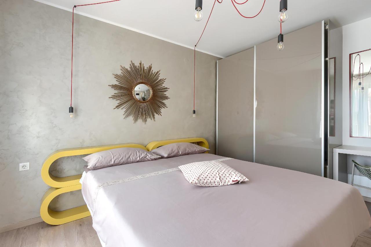רוביני Apartments Palm View מראה חיצוני תמונה