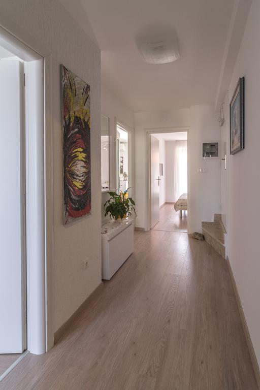 רוביני Apartments Palm View מראה חיצוני תמונה