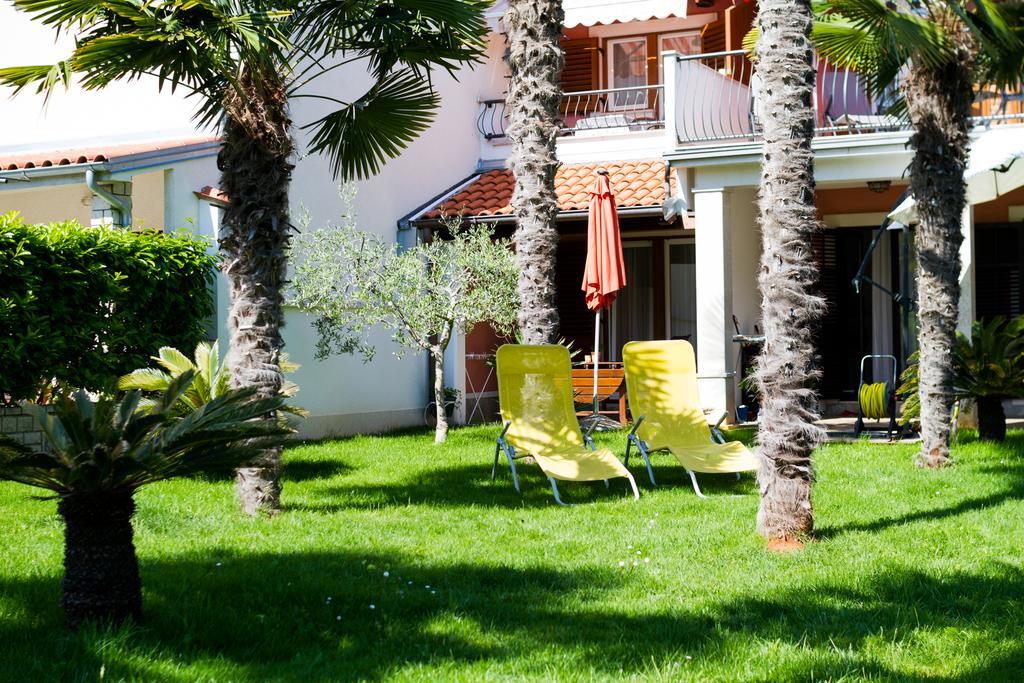 רוביני Apartments Palm View מראה חיצוני תמונה
