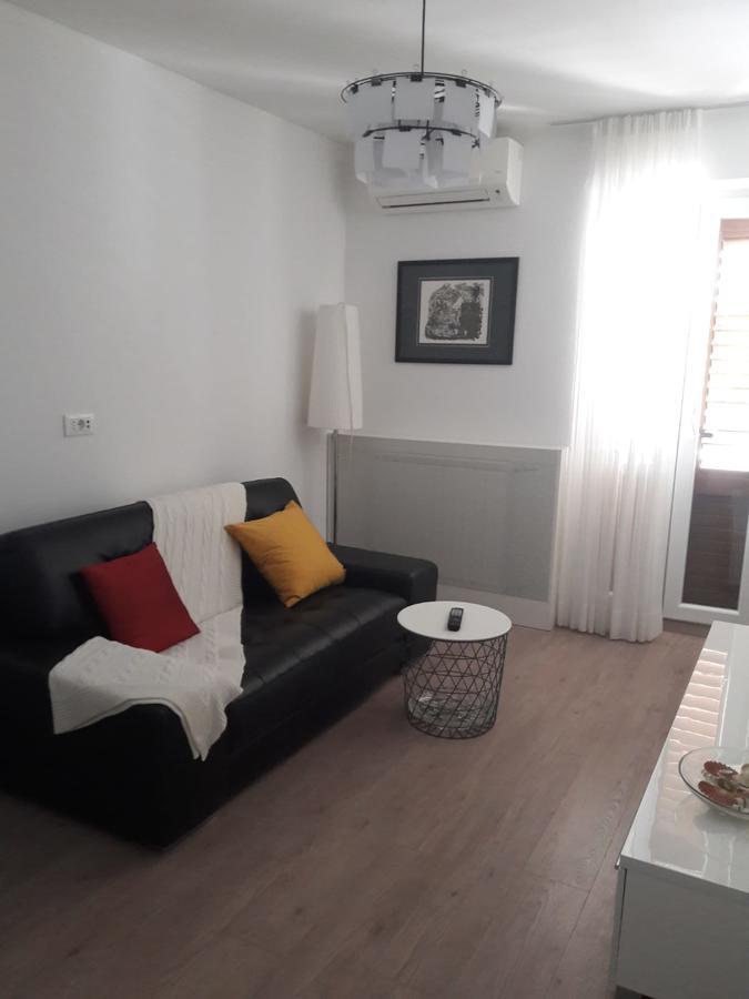 רוביני Apartments Palm View מראה חיצוני תמונה