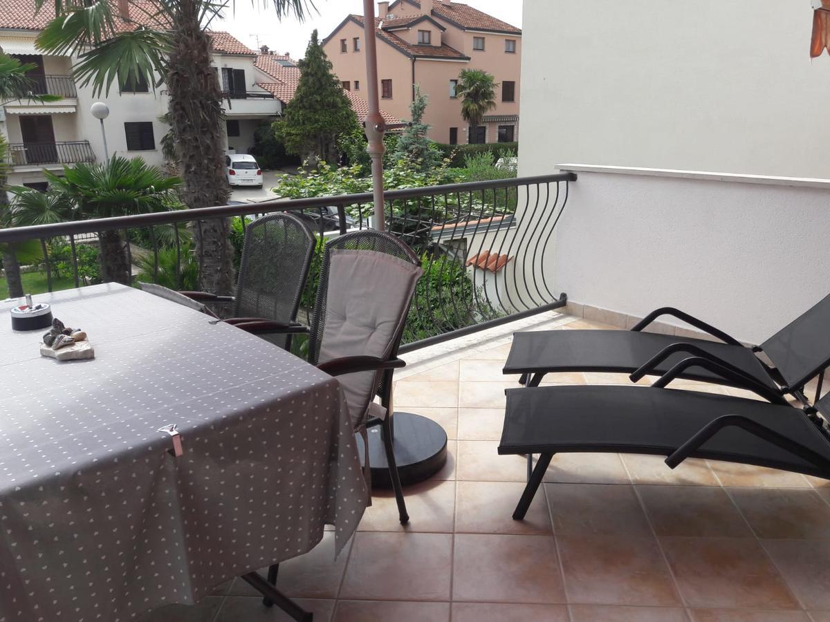 רוביני Apartments Palm View מראה חיצוני תמונה