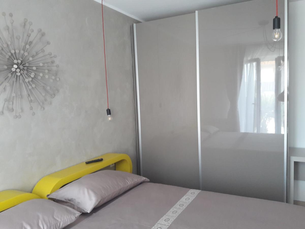 רוביני Apartments Palm View מראה חיצוני תמונה